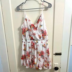 Floral Romper w/ Tags